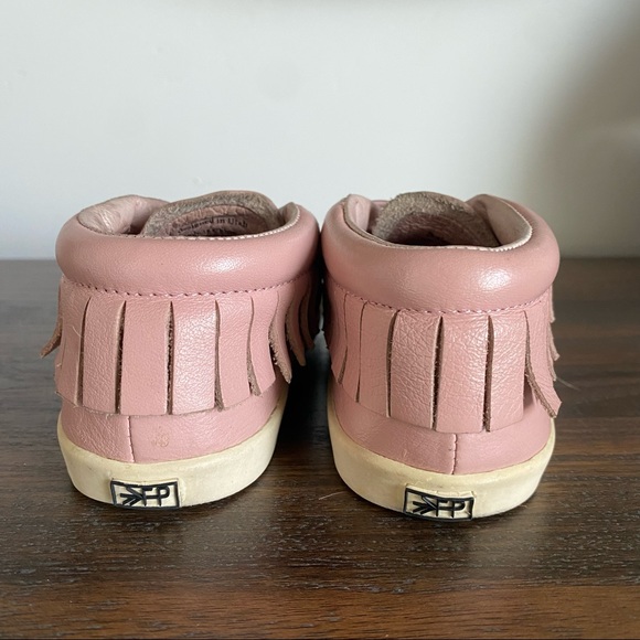 Freshly Picked Hard-Sole Moccasins in Blush Pink Size 10 - Picture 7 of 16